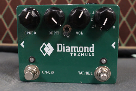Diamond Tremolo Green Used