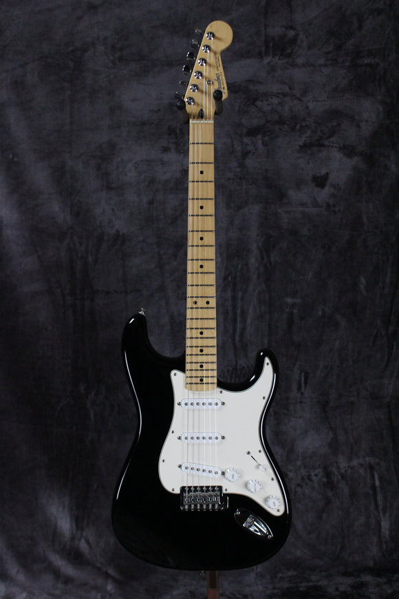 2006 Fender Standard Stratocaster