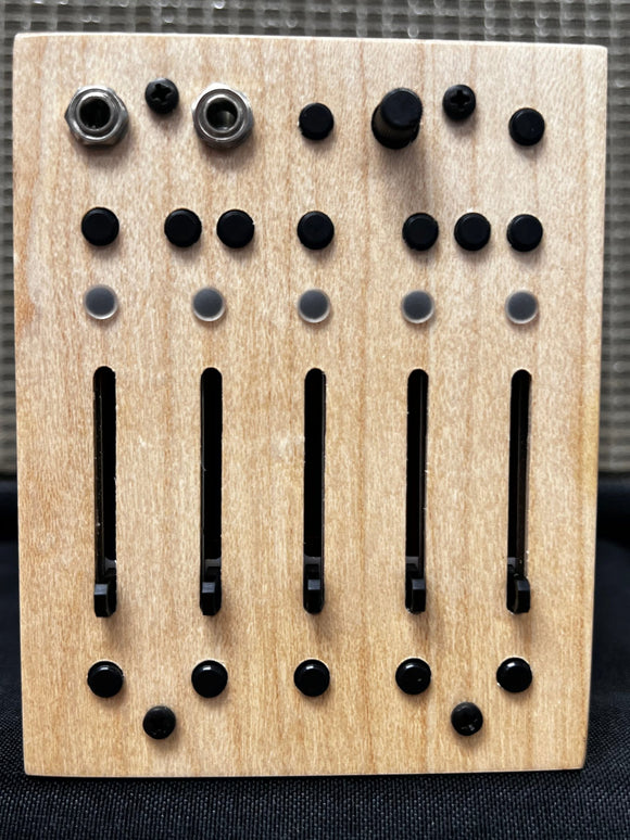 Critter & Guitari 5 Moons Looper Used